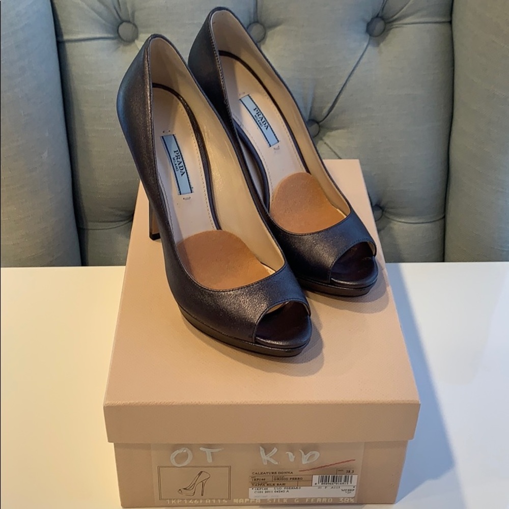 Prada Peep Toe Heels Pumps